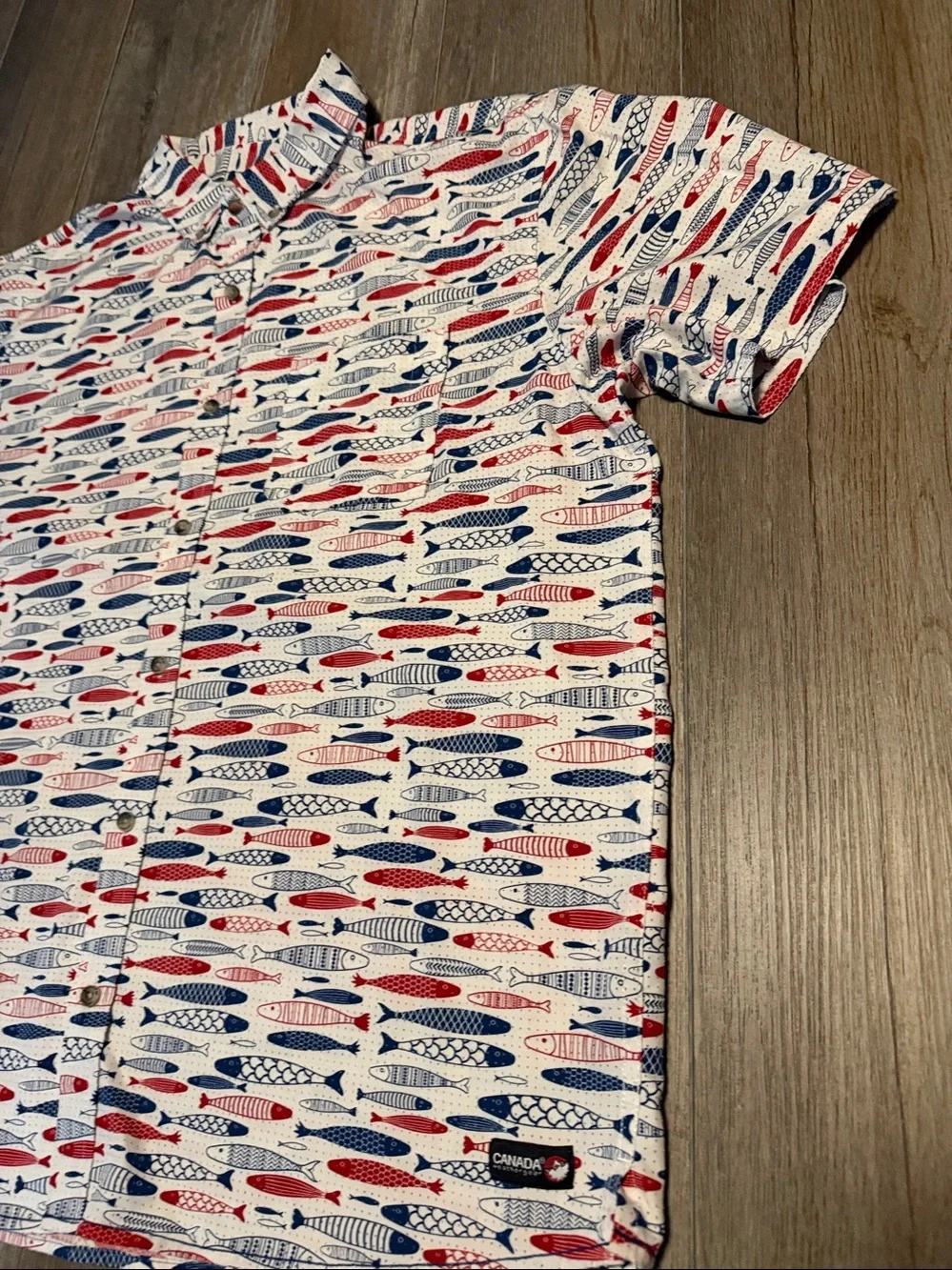 Canada Weather Gear Short-Sleeve Red & Blue Fish Print Men’s Shirt